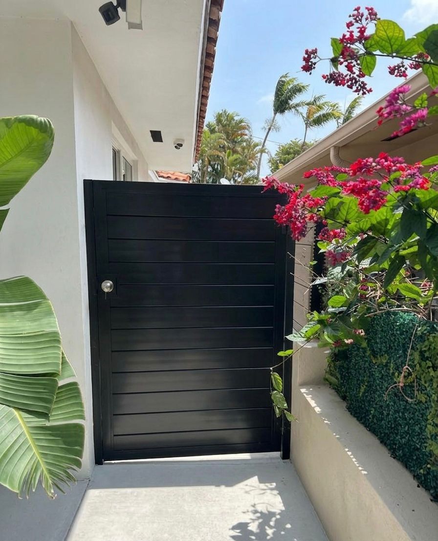 Tongue & Groove Gate